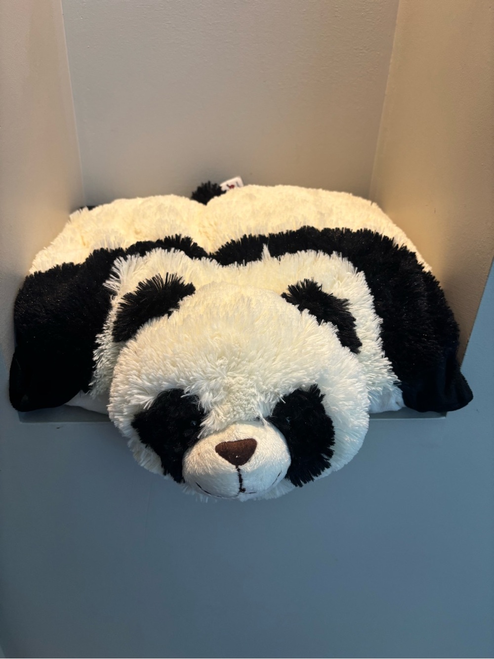 2010 panda Pillow Pet soft plush black white bear sleep study lounge kids dream